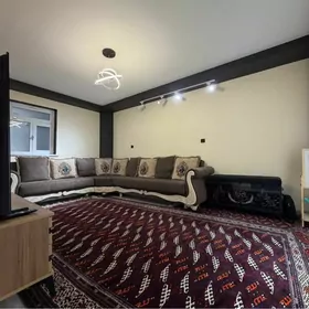 BOLGARKA 3 Komnat 2 Etaž