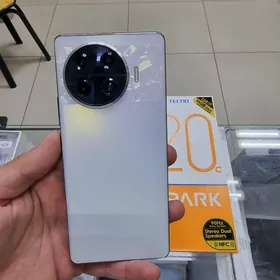 Tecno spark 20 pro+