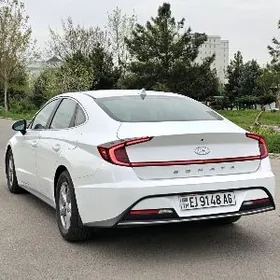 Hyundai Sonata 2022