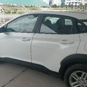 Hyundai Kona 2023
