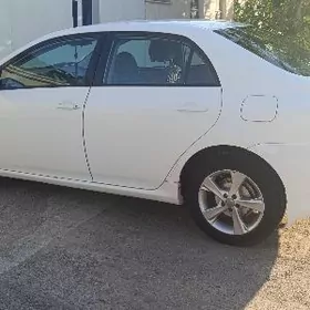 Toyota Corolla 2012