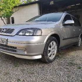 Opel Astra 2003