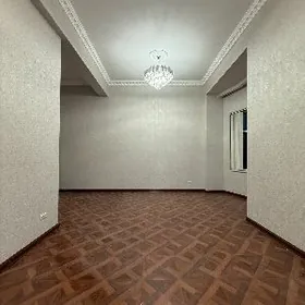 Podwoyskiy Elitka 3komnat 