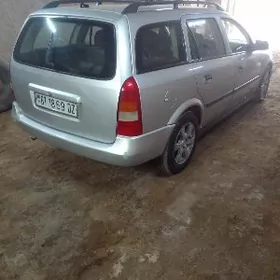 Opel Astra 2002