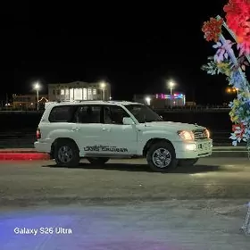 Toyota Land Cruiser 2000