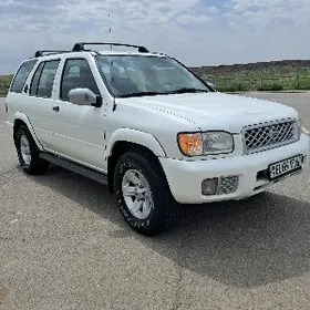 Nissan Pathfinder 2002