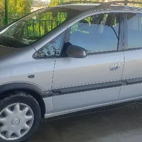 Opel Zafira 2003