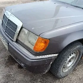 Mercedes-Benz W123 1993