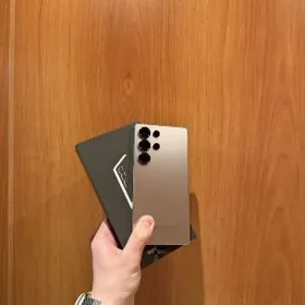 Samsung S25 Ultra 12/256 GB