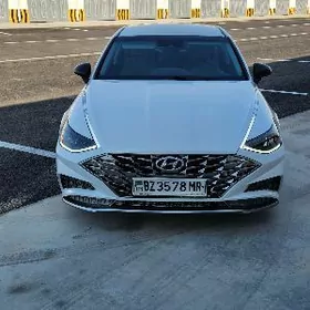Hyundai Sonata 2021