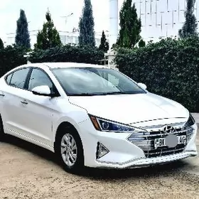 Hyundai Elantra 2020