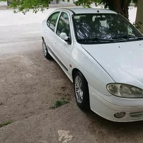 Renault Megane GT 2003