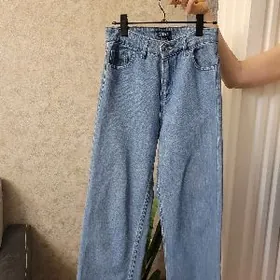 Джинсы женские,трендовые