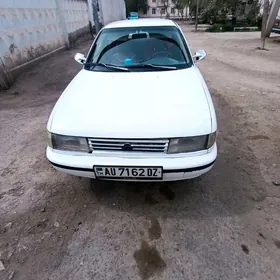 Nissan Sunny 1996