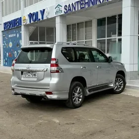 Toyota Land Cruiser Prado 2014