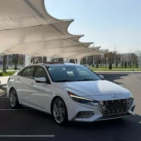 Hyundai Elantra 2021