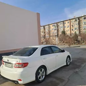 Toyota Corolla 2012