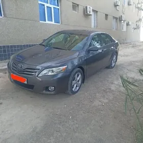 Toyota Camry 2011