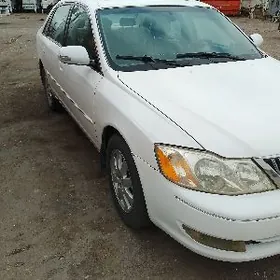 Toyota Avalon 2000