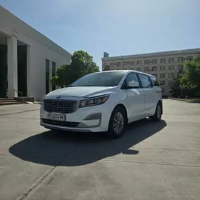 Kia Sedona 2020