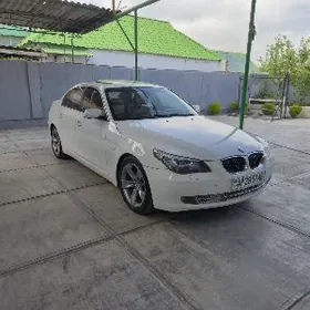 BMW 330 2009