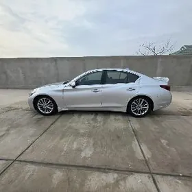 Infiniti Q50 2017