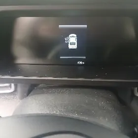 Hyundai Elantra 2025