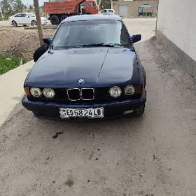 BMW E34 1990