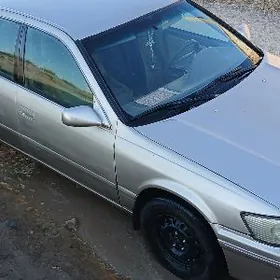 Toyota Camry 1999
