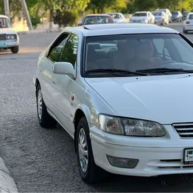 Toyota Camry 1998
