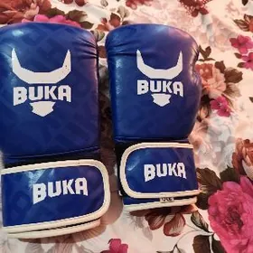 boks pricatka  tenis ĺ