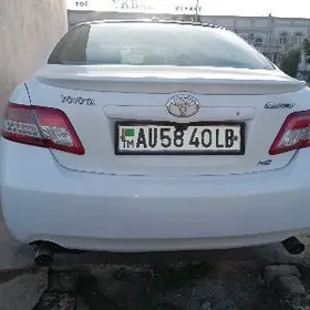 Toyota Camry 2011