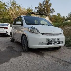 Daihatsu Sirion 2008