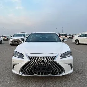 Lexus ES 350 2022