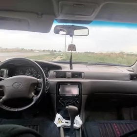 Toyota Camry 1998