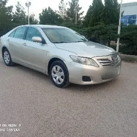 Toyota Camry 2010