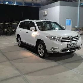 Toyota Highlander 2012