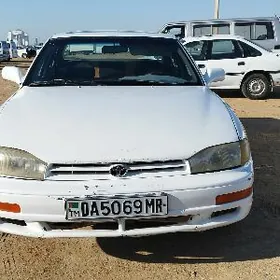 Toyota Camry 1993