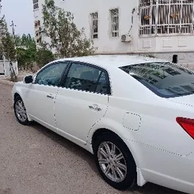 Toyota Avalon 2005