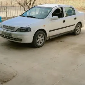 Opel Astra 2000