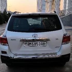 Toyota Highlander 2012