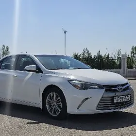 Toyota Camry 2016