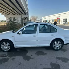 Volkswagen Bora 2003