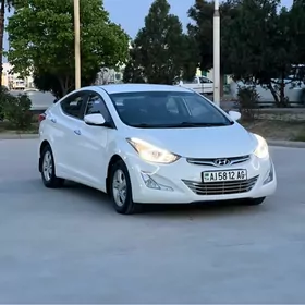Hyundai Elantra 2014