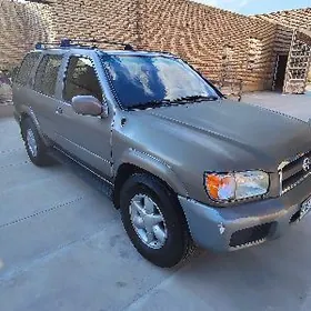 Nissan Pathfinder 2003