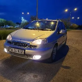 Daewoo Tacuma 2002
