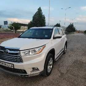 Toyota Highlander 2016