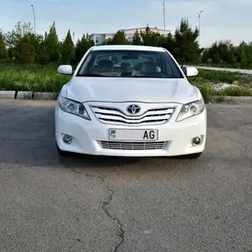 Toyota Camry 2010