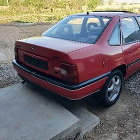 Opel Vectra 1989