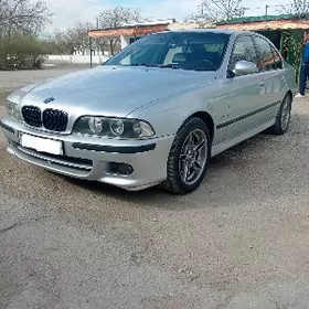 BMW E39 2002